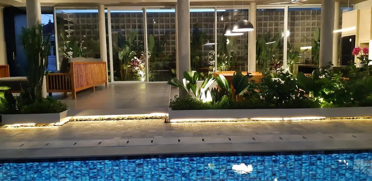 סמיניאק Villa Teejay - Architect-Designed Luxury In Perfect Petitenget Location אינדונזיה