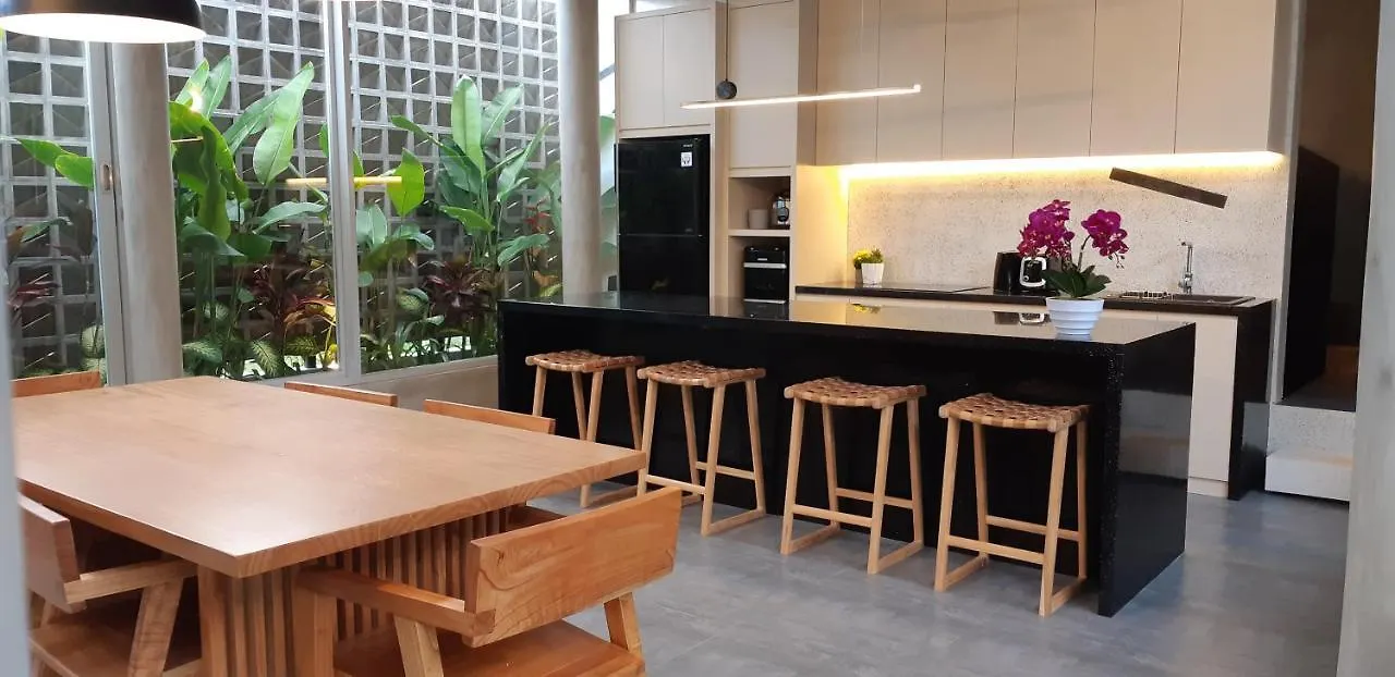 סמיניאק Villa Teejay - Architect-Designed Luxury In Perfect Petitenget Location אינדונזיה